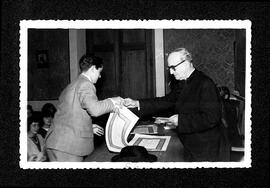 Entrega de diplomes a alumnes