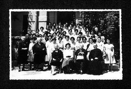 Fotografia de grup d'alumnes dones